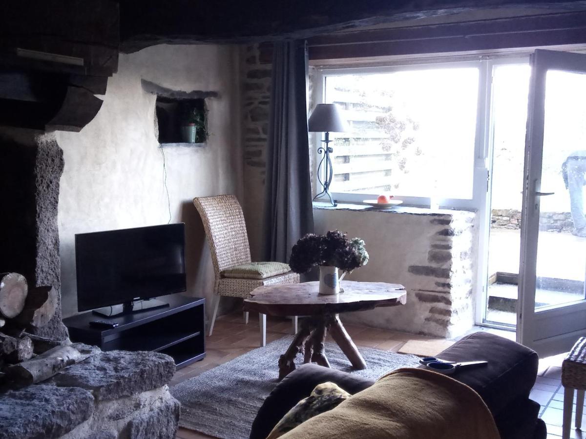 Petite Maison Dans Les Monts D'Arree Ty Coz Commana Exterior photo